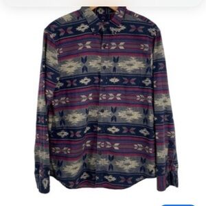 American Eagle Classic Fit Button Down Shirt Mens Size Large Aztec Western
